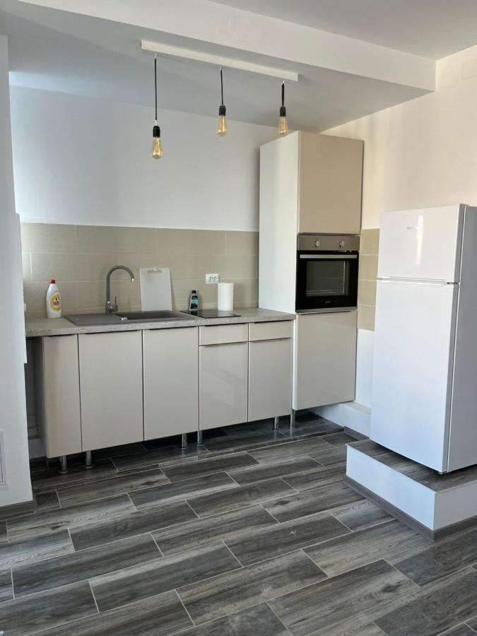 Ari Apartment Bulevardul Mamaia Constanta Luaran gambar