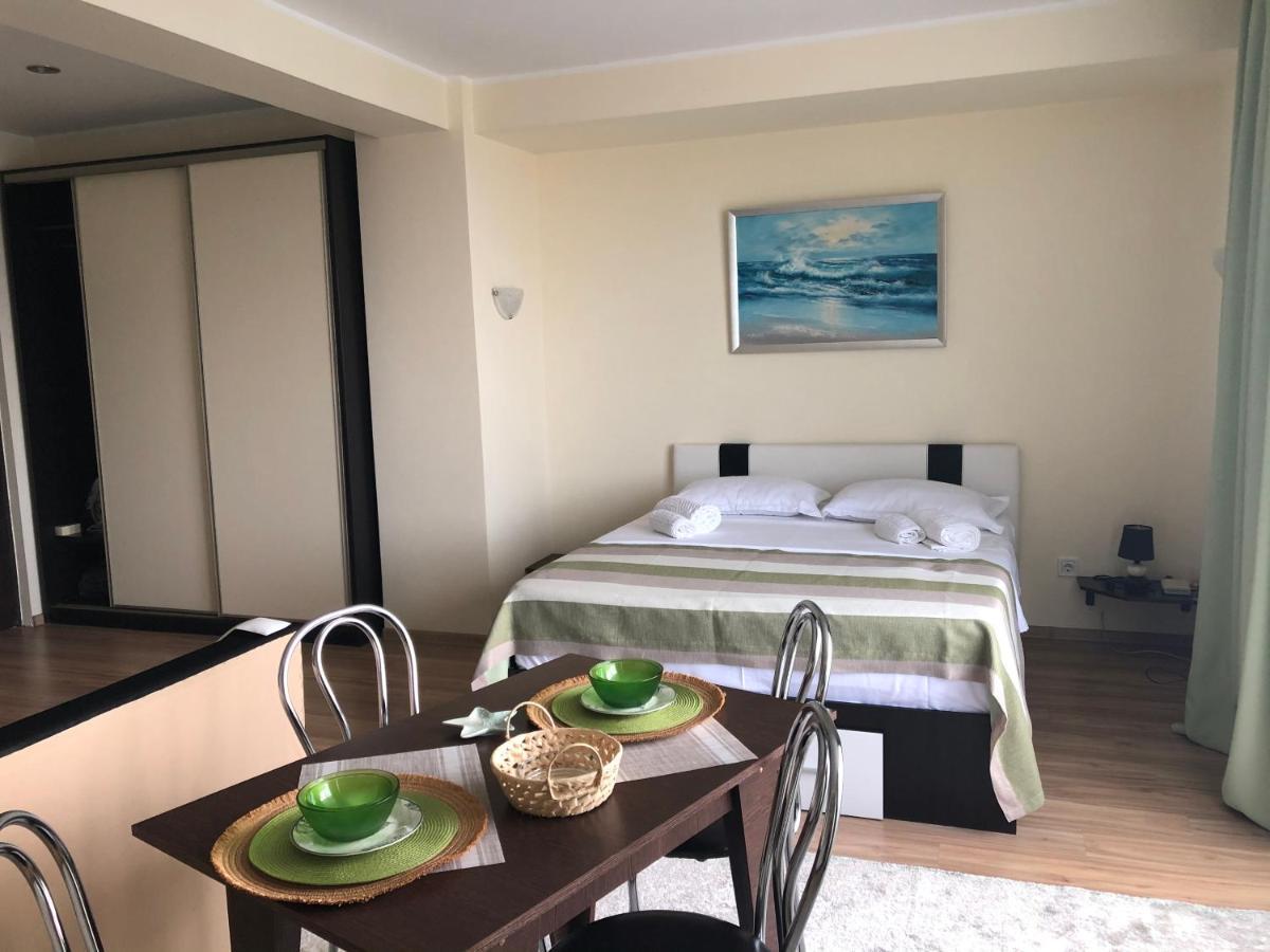 Ari Apartment Bulevardul Mamaia Constanta Luaran gambar
